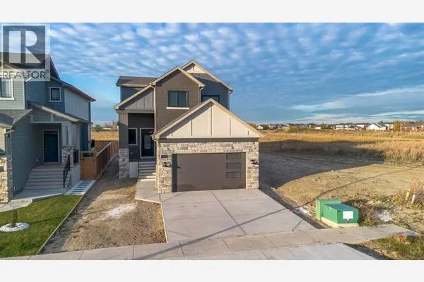 382 Canyon Meadows Road W