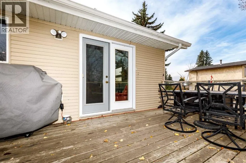 102 Welton Crescent
