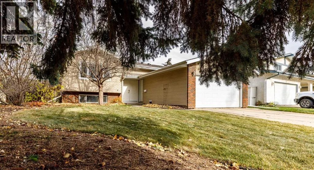 102 Welton Crescent
