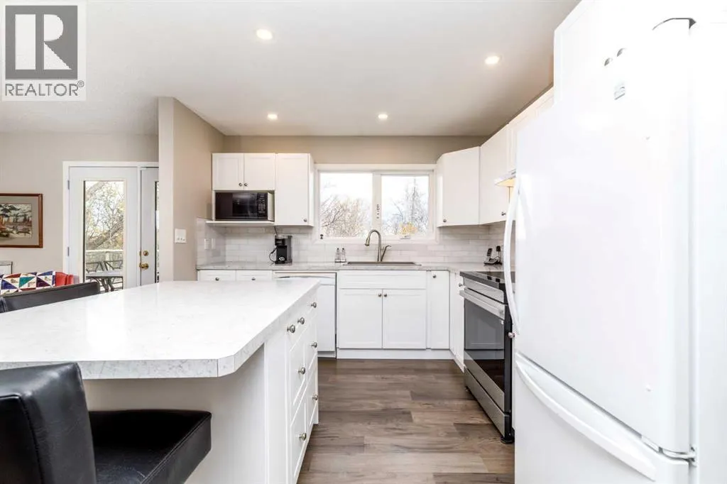 102 Welton Crescent