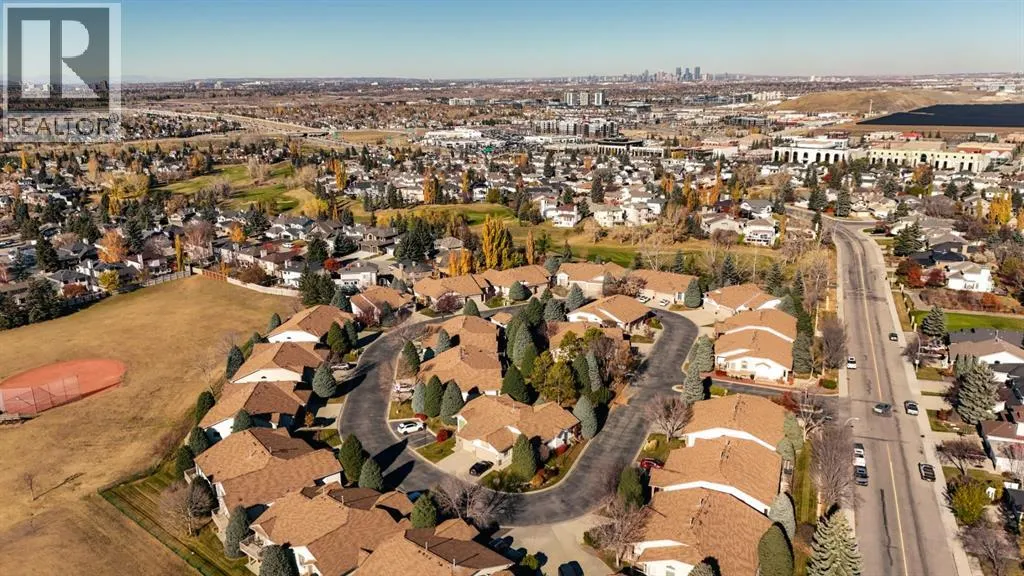 55 Douglas Woods Park SE