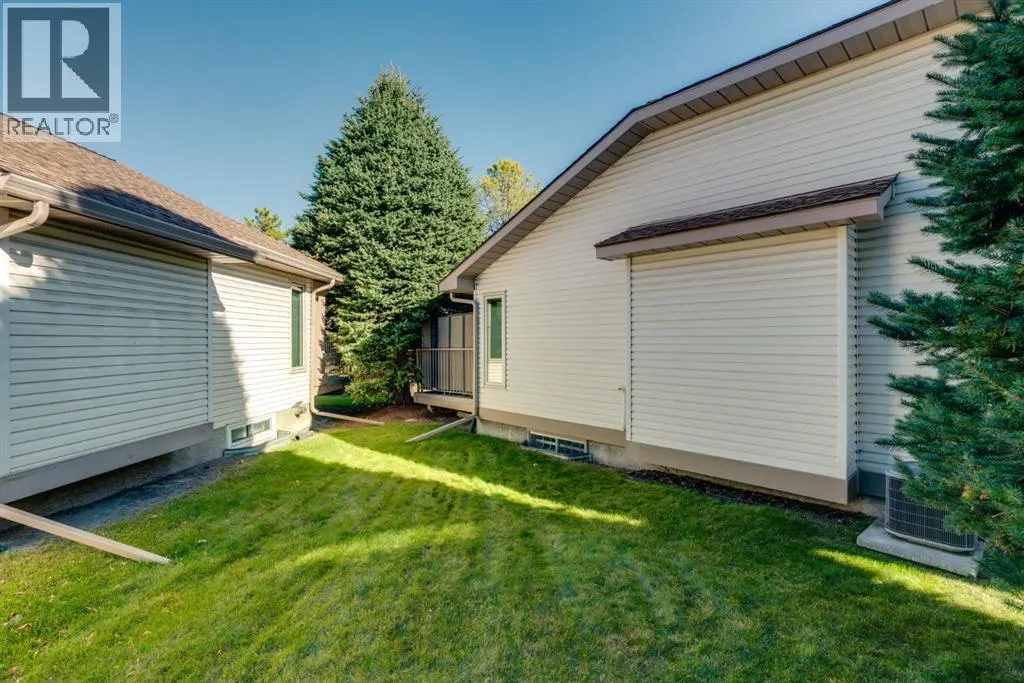 55 Douglas Woods Park SE