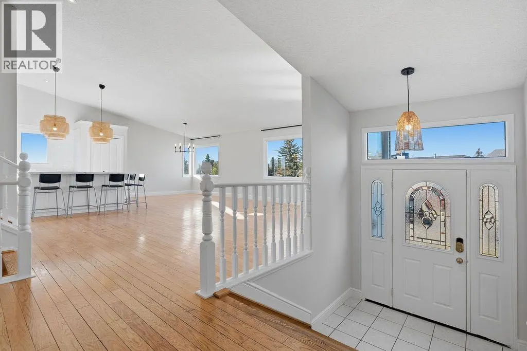 88 Woodfield Drive SW