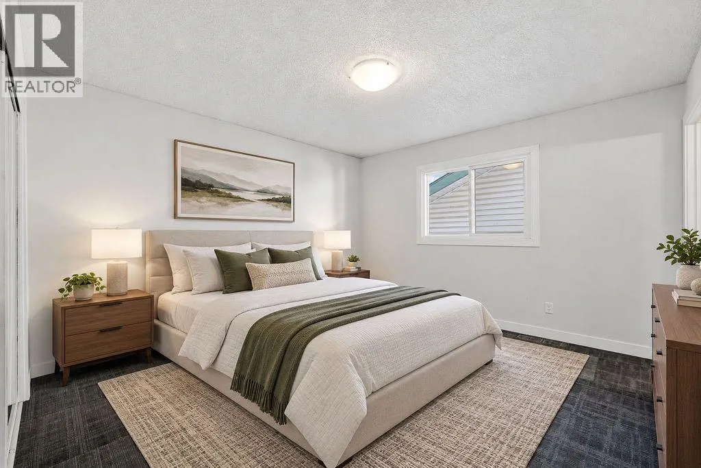 88 Woodfield Drive SW