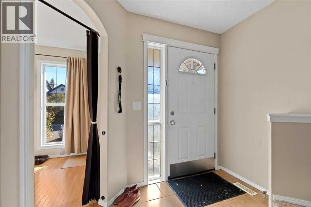 195 Cranberry Close SE