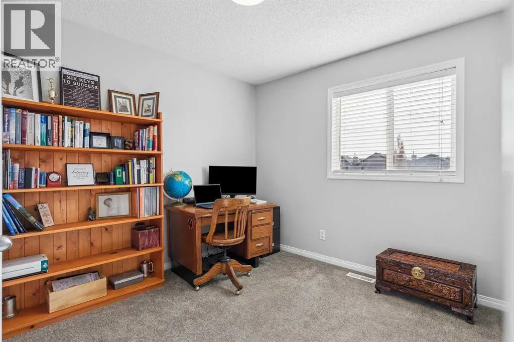 140 Prestwick Villas SE