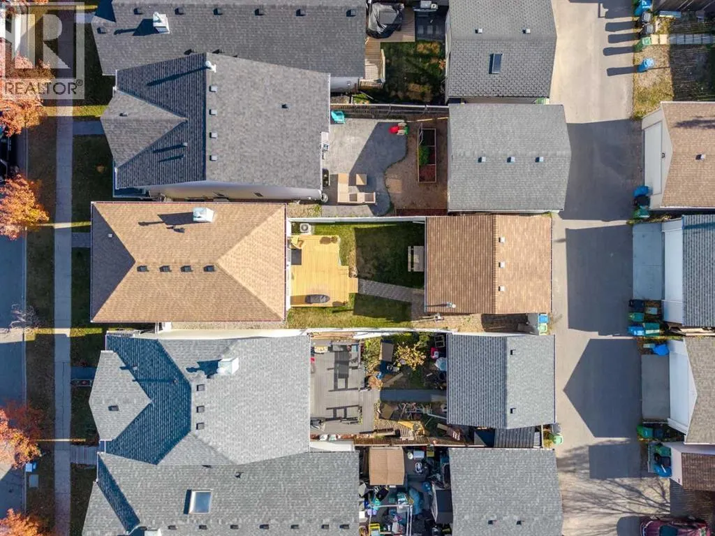 140 Prestwick Villas SE