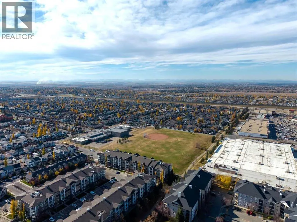 140 Prestwick Villas SE