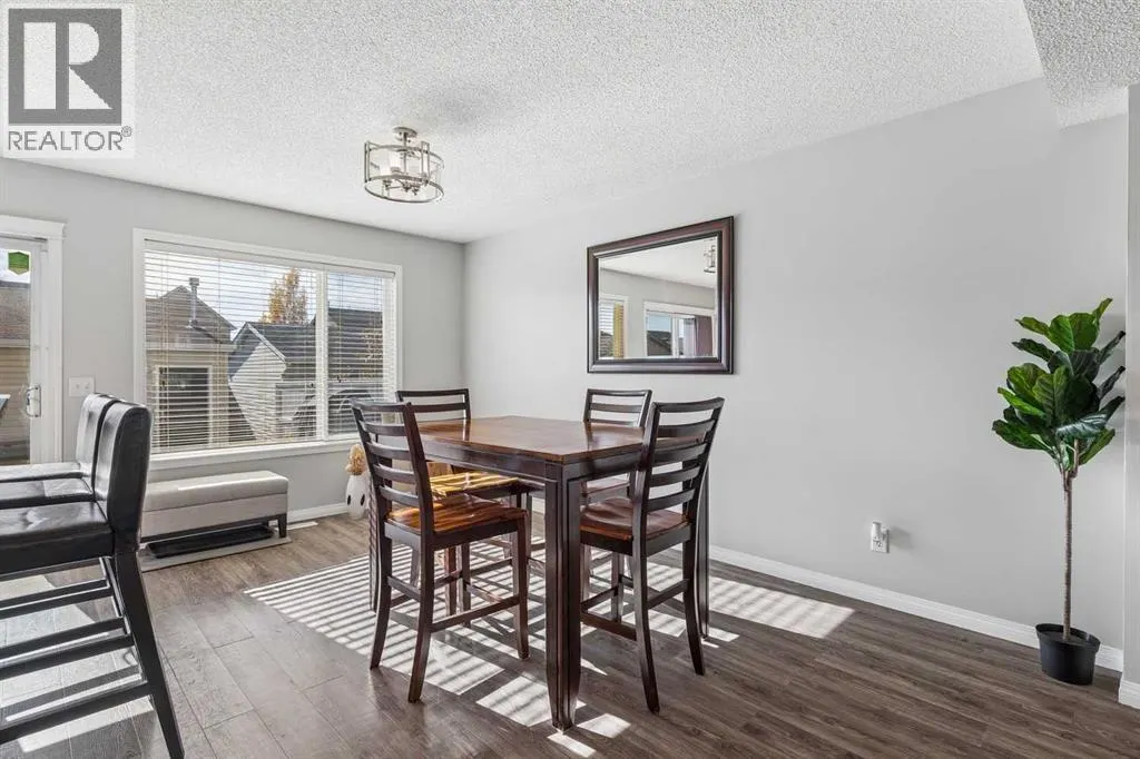 140 Prestwick Villas SE