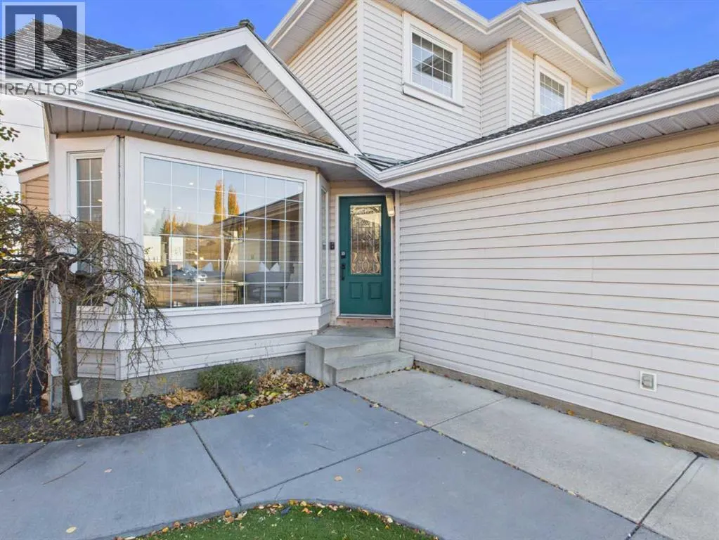 717 Sierra Madre Court SW