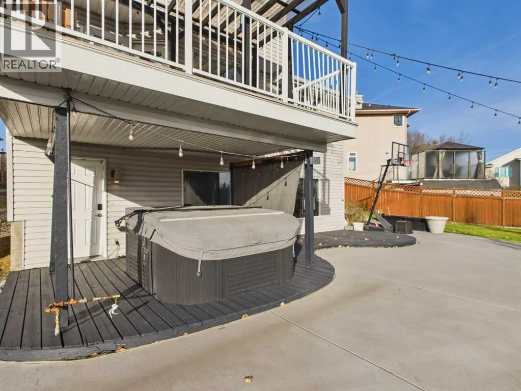 717 Sierra Madre Court SW