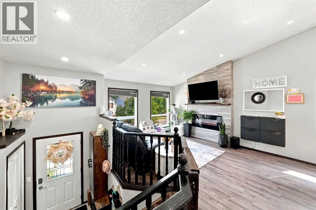 59 Wildrose Drive