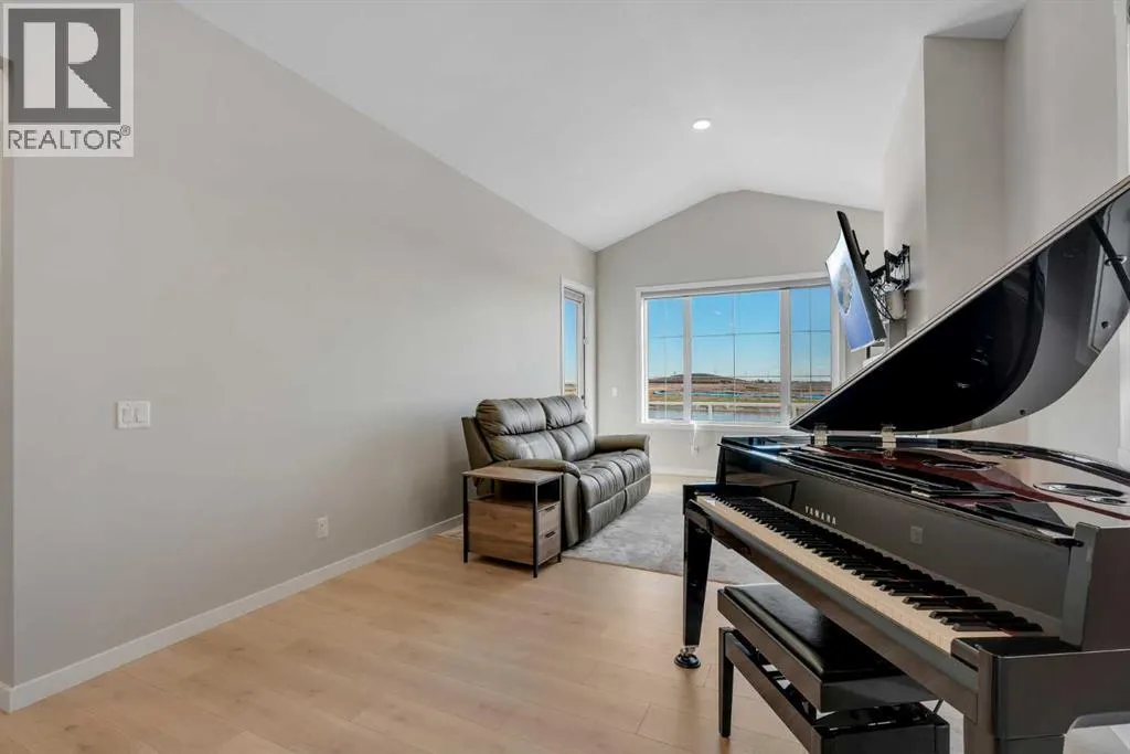198 Savoy Landing SE
