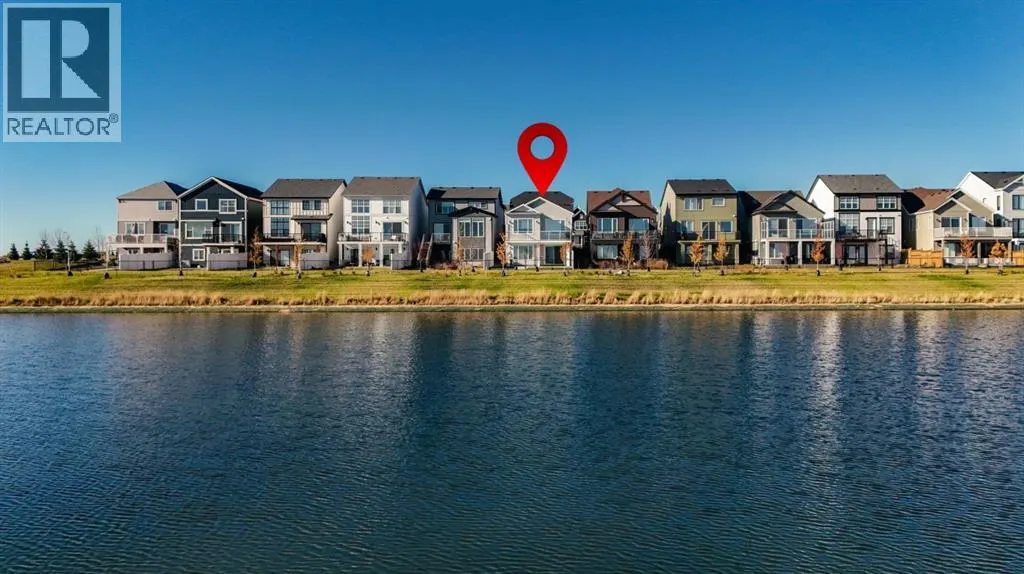 198 Savoy Landing SE