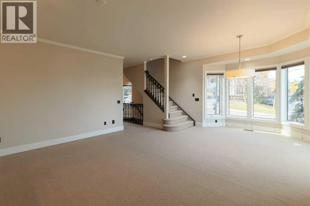 1425 Colborne Crescent SW