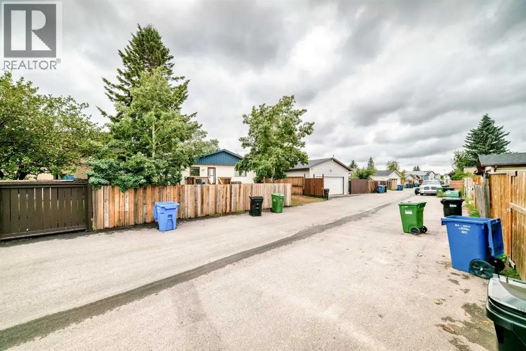60 Falmere Court NE