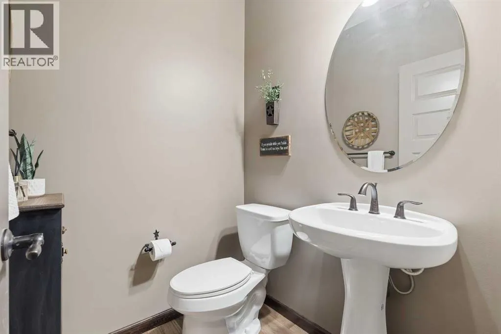 32 Cranarch Bay SE
