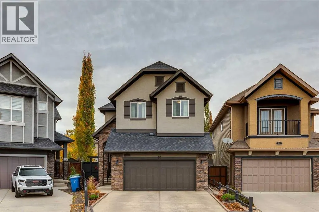 32 Cranarch Bay SE