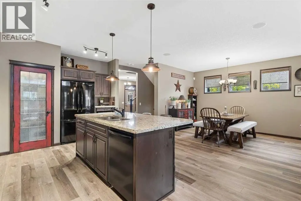 32 Cranarch Bay SE