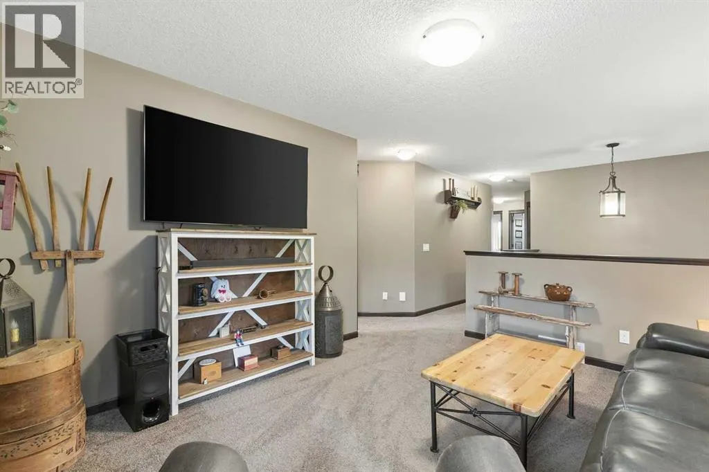 32 Cranarch Bay SE