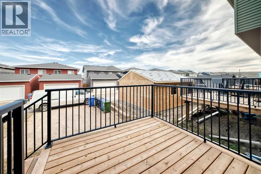 84 Creekside Rise SW