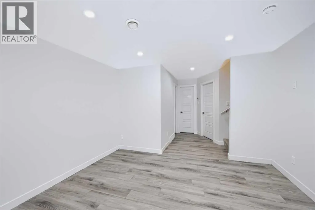143 Amblefield Avenue NW