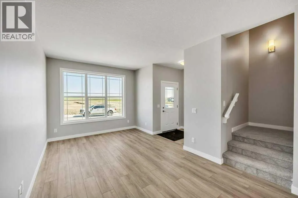 143 Amblefield Avenue NW