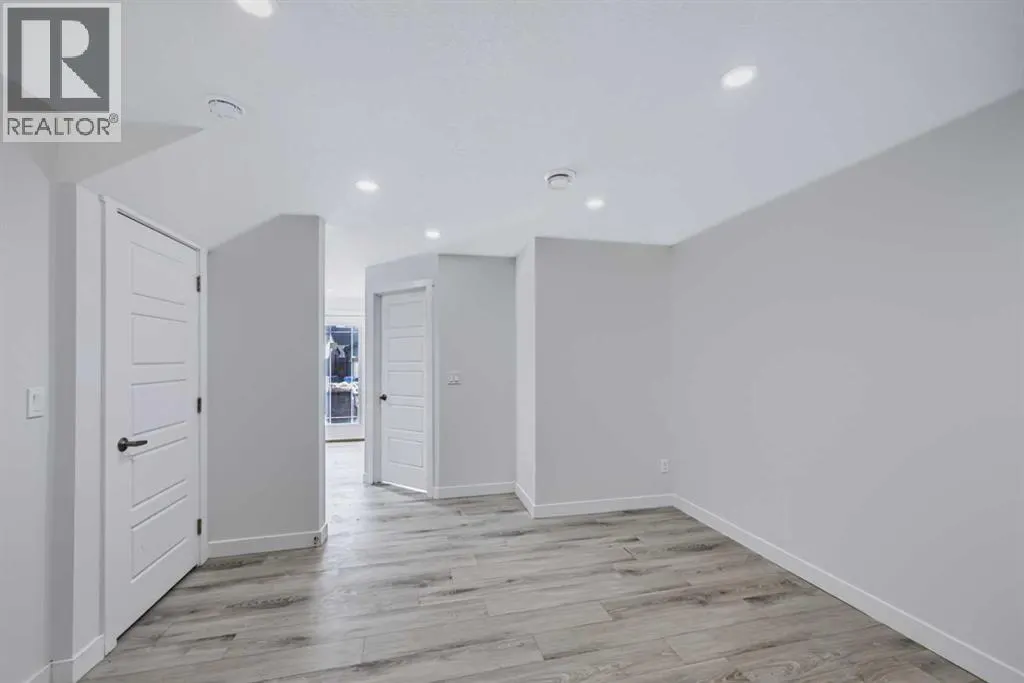 143 Amblefield Avenue NW