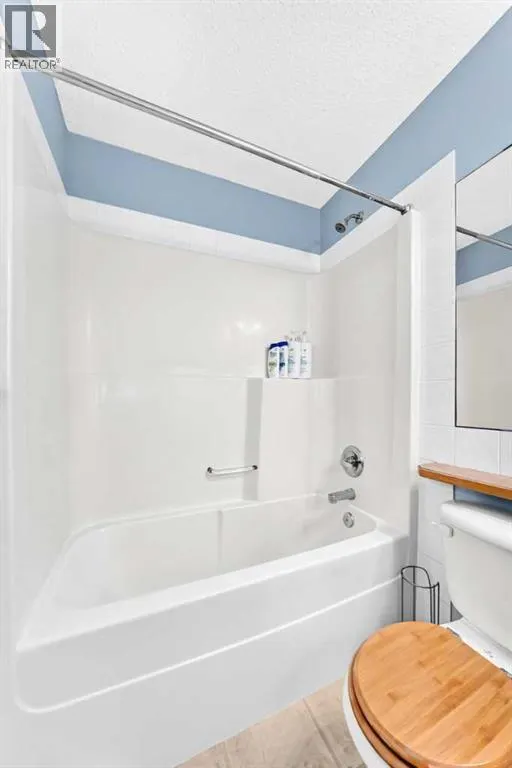 1037 New Brighton Gardens SE