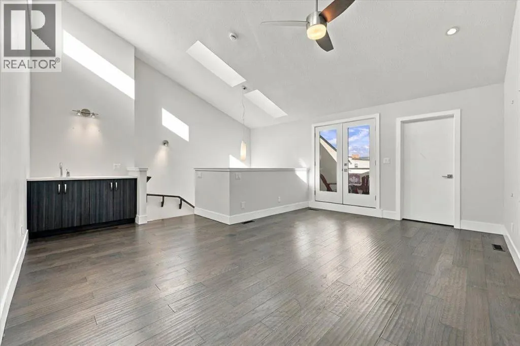 2, 840 McPherson Road NE