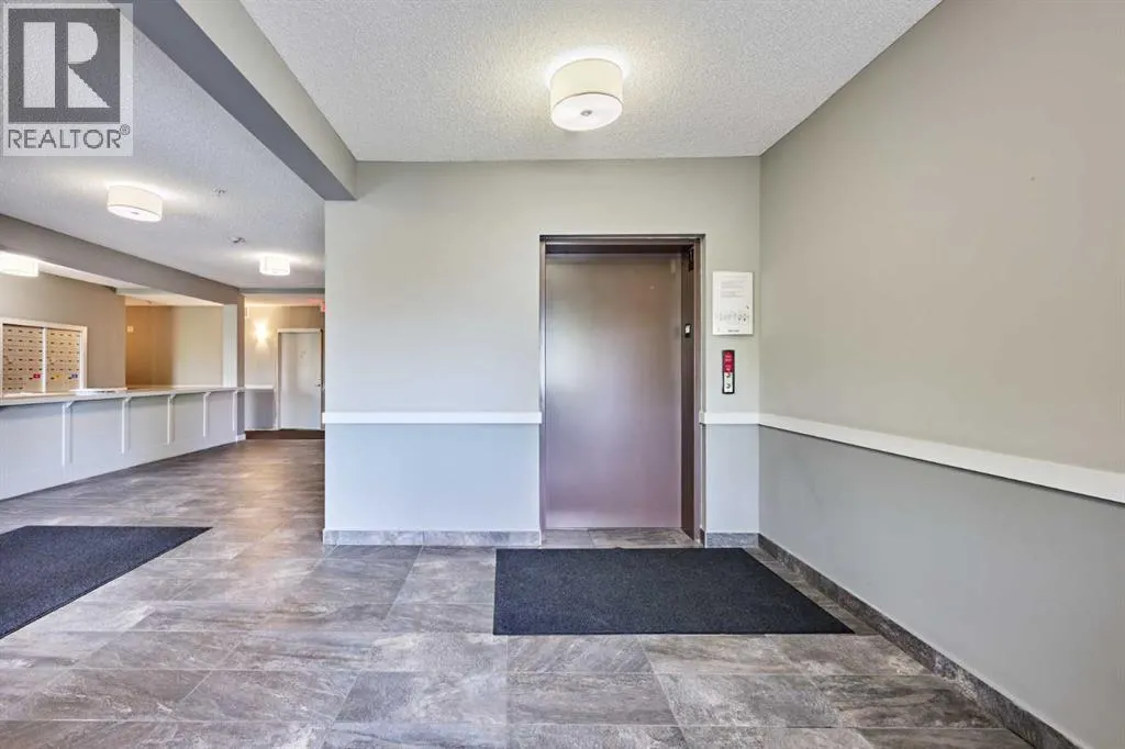305, 12 Sage Hill Terrace NW