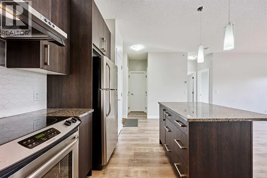 305, 12 Sage Hill Terrace NW