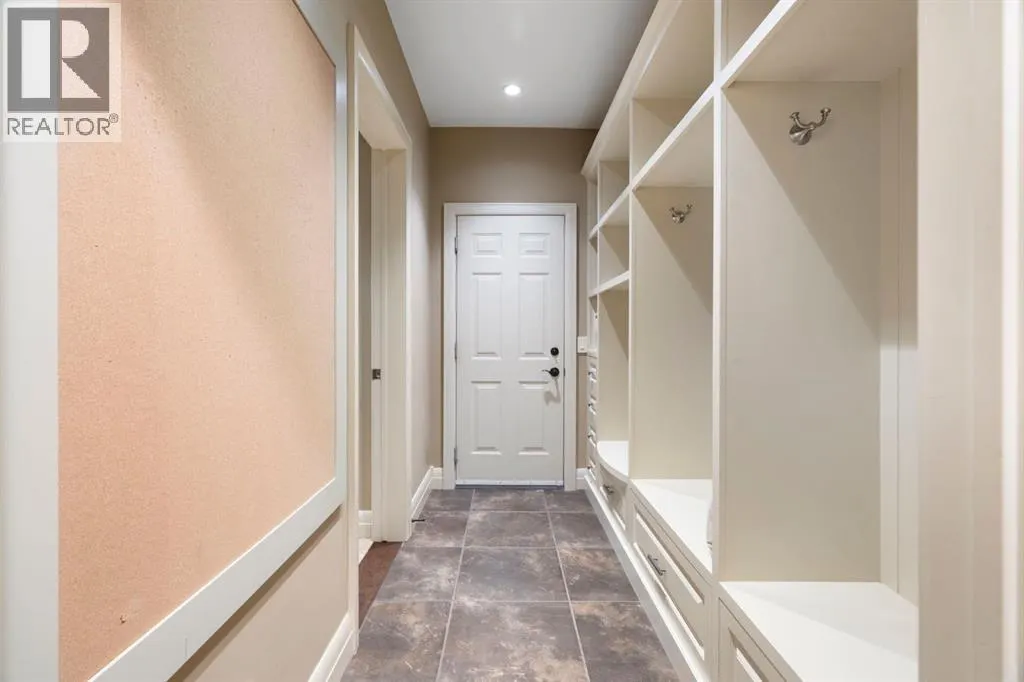 88 Sunset Close SE
