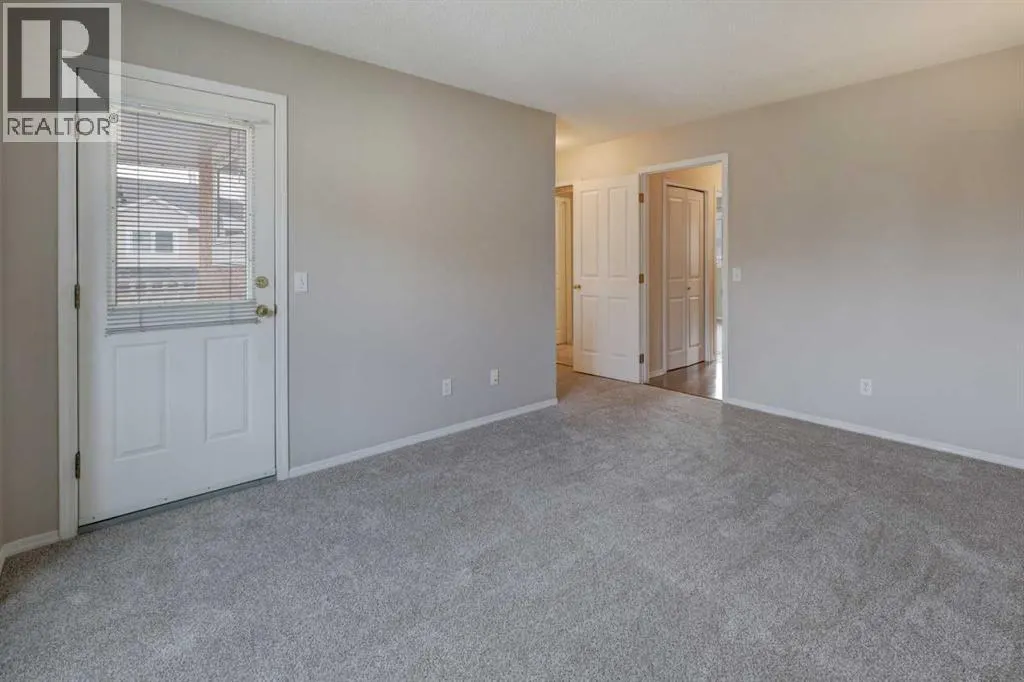 37, 388 Sandarac Drive NW
