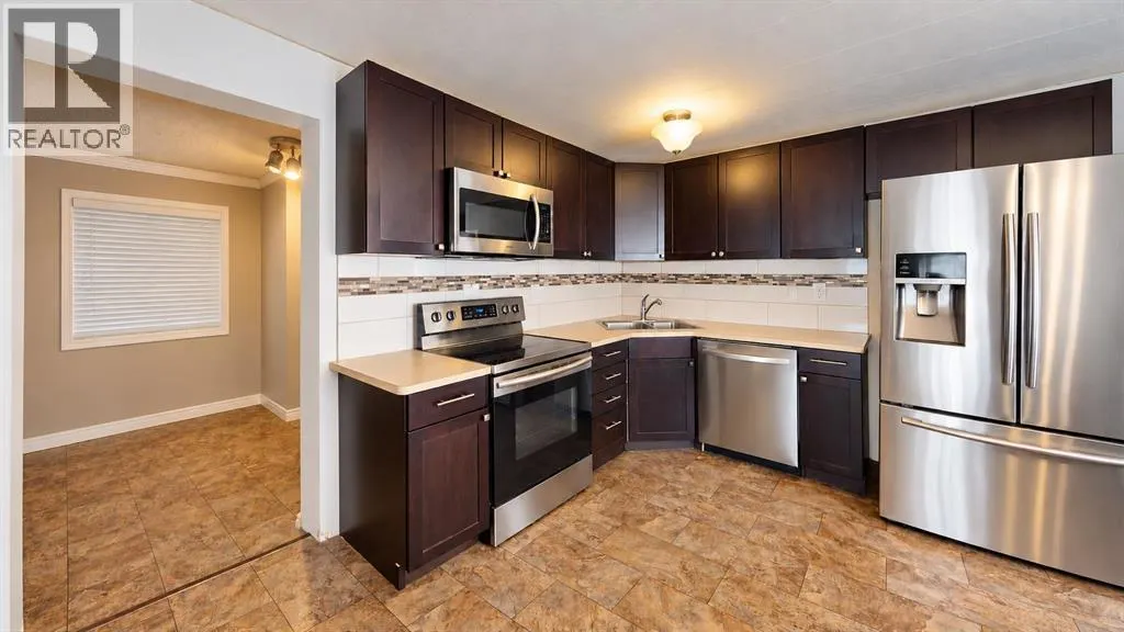 192 Grandview Crescent