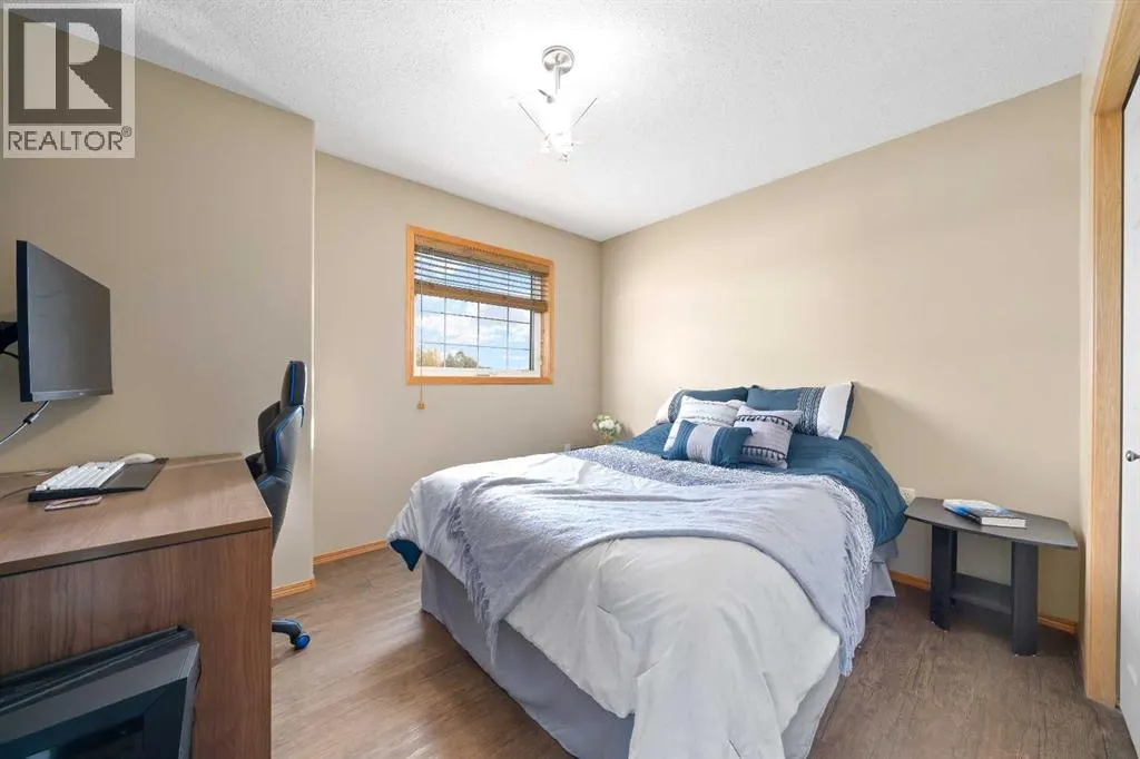 38 Sunrise Road SW