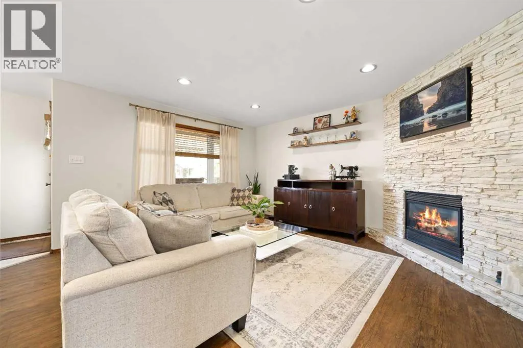 38 Sunrise Road SW