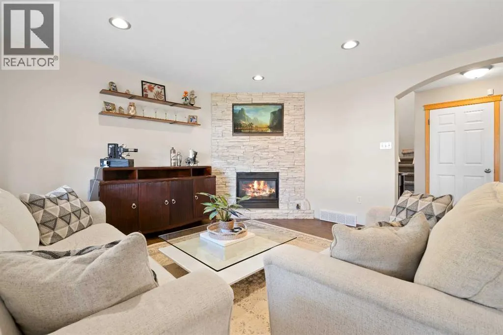 38 Sunrise Road SW