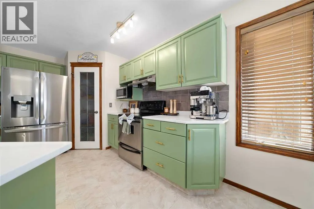 38 Sunrise Road SW