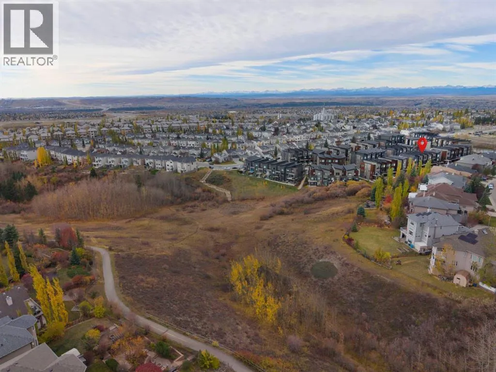 52 Royal Elm Green NW