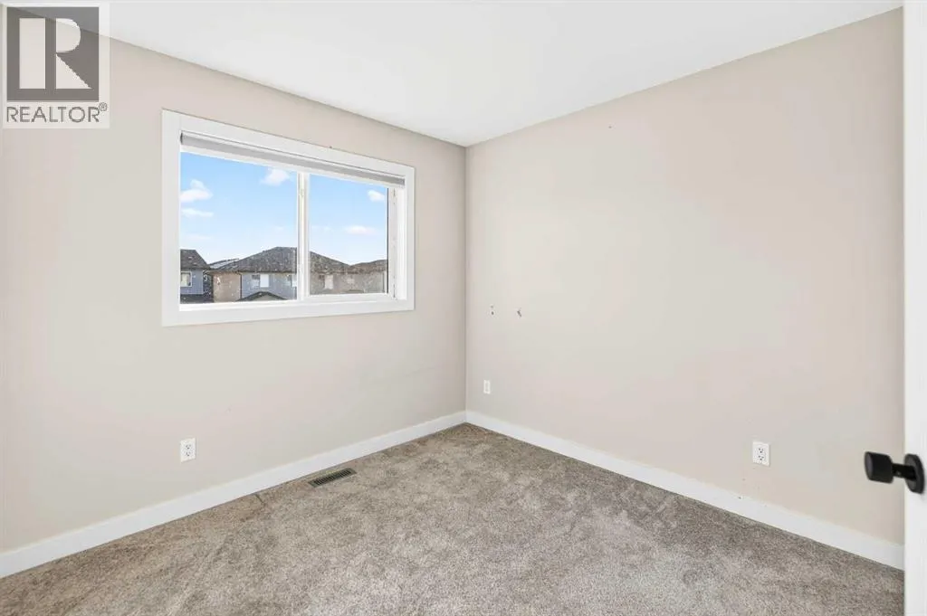 27 Evergreen Way