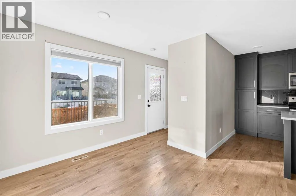 27 Evergreen Way