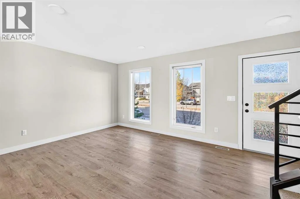 27 Evergreen Way