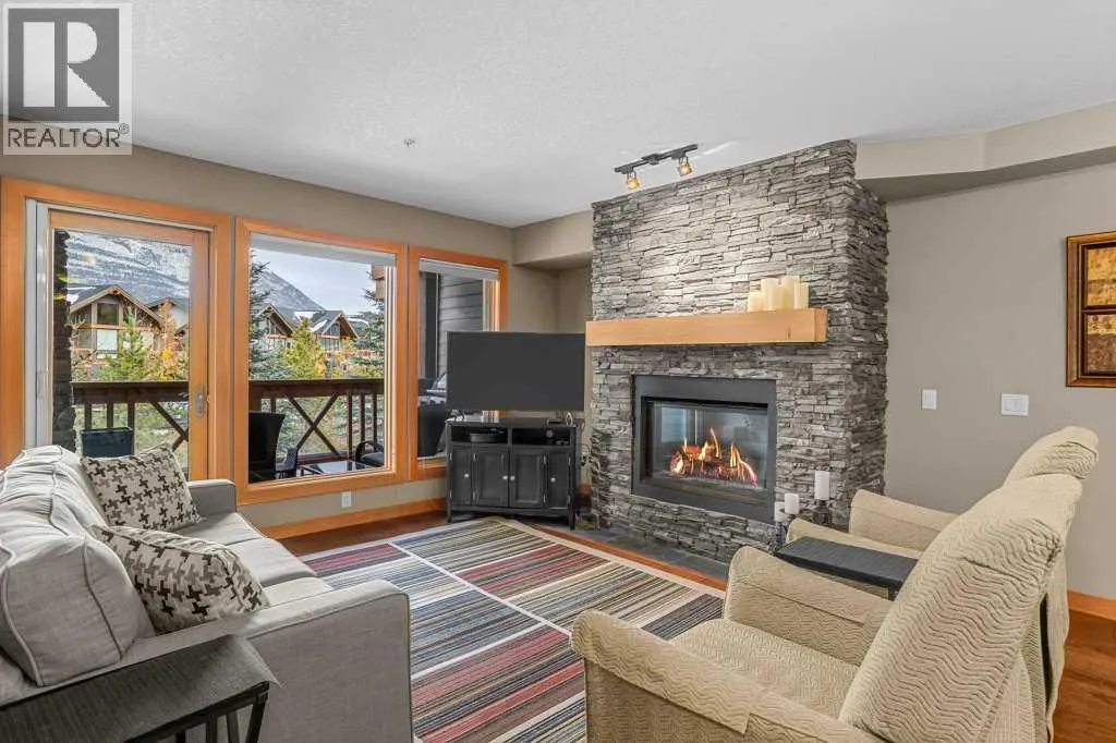 206, 106 Stewart Creek Landing