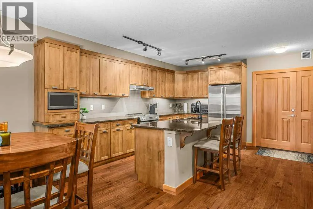 206, 106 Stewart Creek Landing