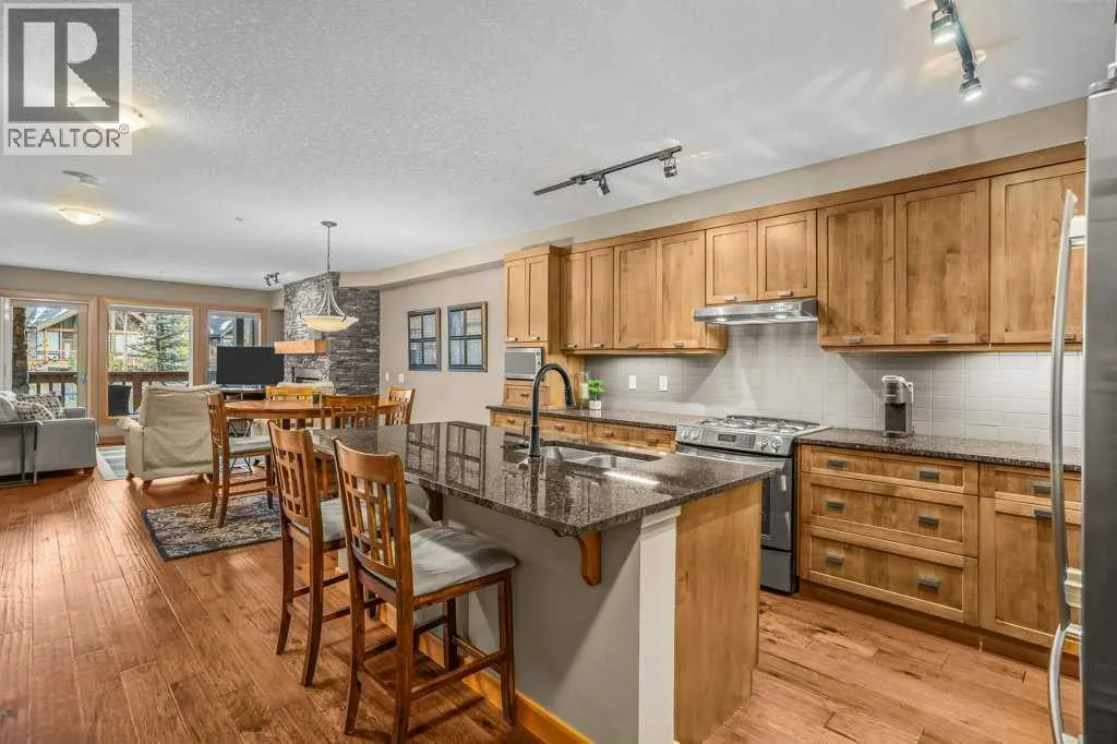 206, 106 Stewart Creek Landing