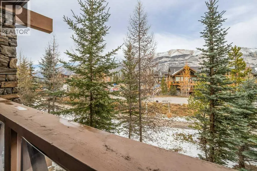 206, 106 Stewart Creek Landing