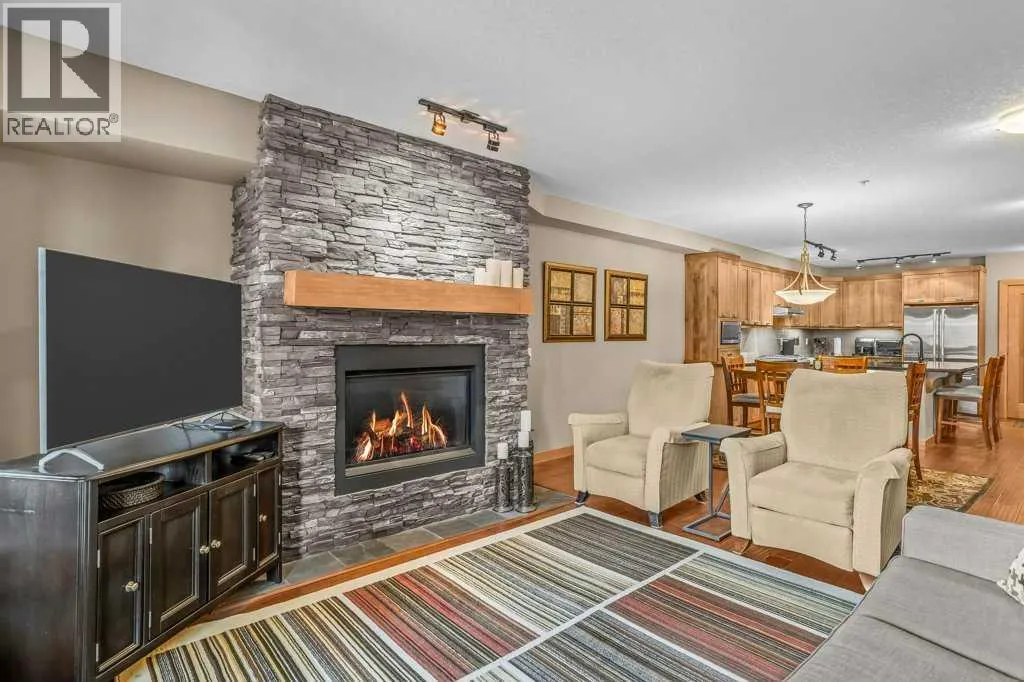 206, 106 Stewart Creek Landing