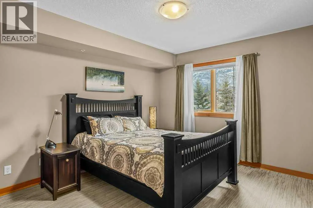 206, 106 Stewart Creek Landing