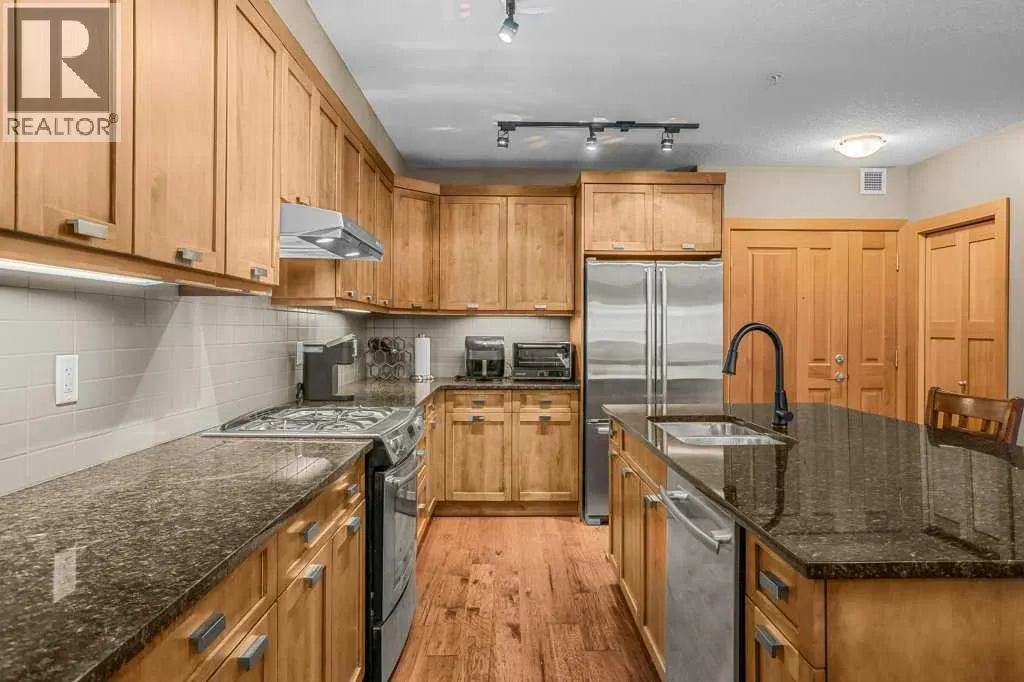 206, 106 Stewart Creek Landing